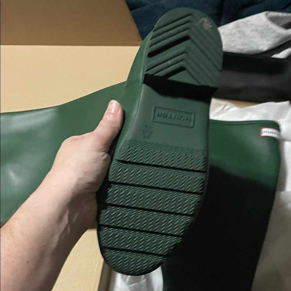 Hunter Green Women's Tall Rain Boots - Picture 4 of 5